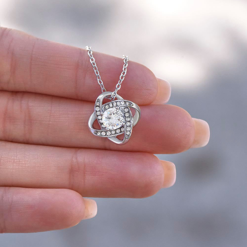 To The Best Mom In The World - Necklace - INCLUDES FREE SHIPPING